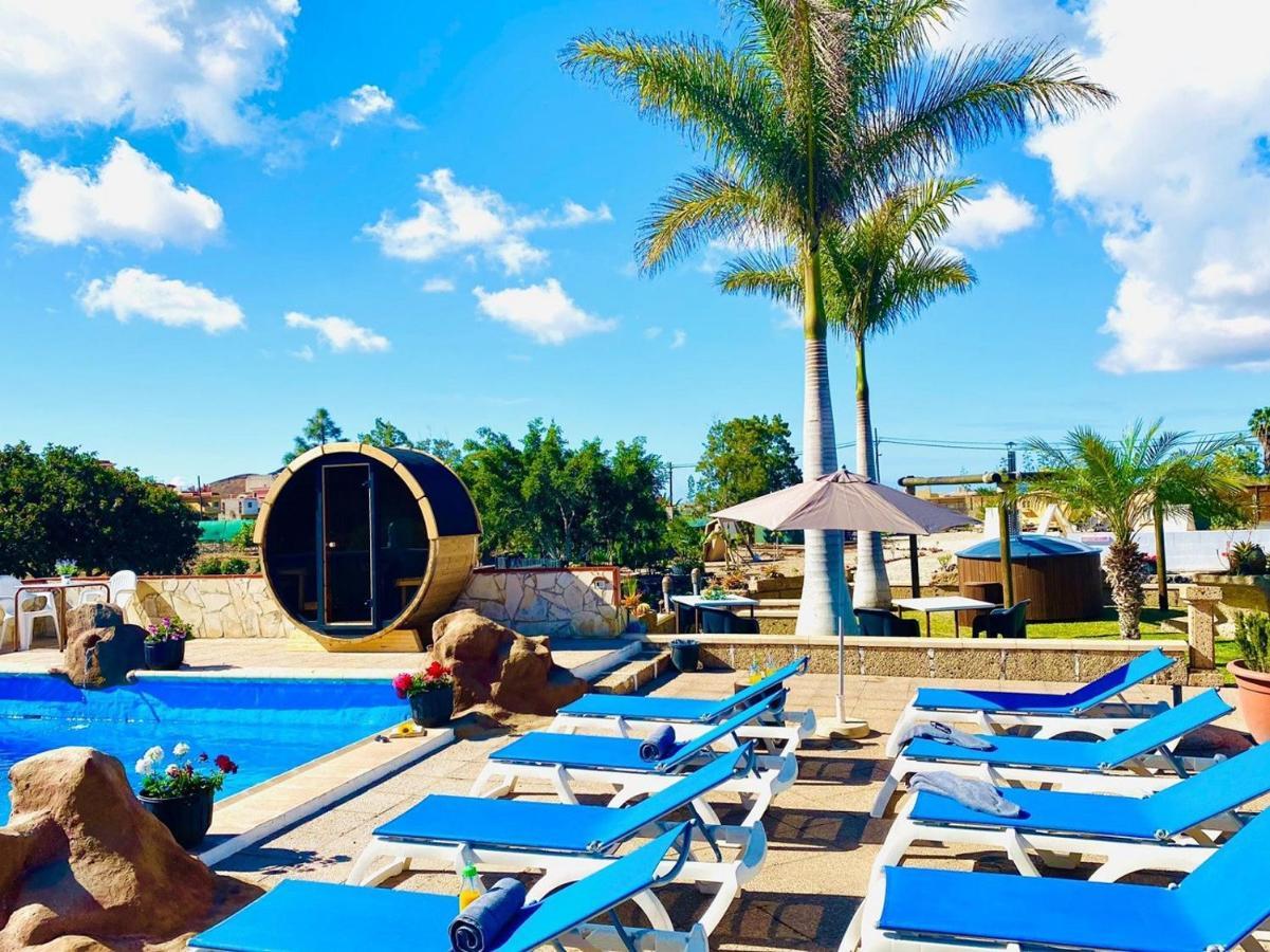 Lykke Suite Spa Sauna Piscina Y Jardin Buzanada ภายนอก รูปภาพ