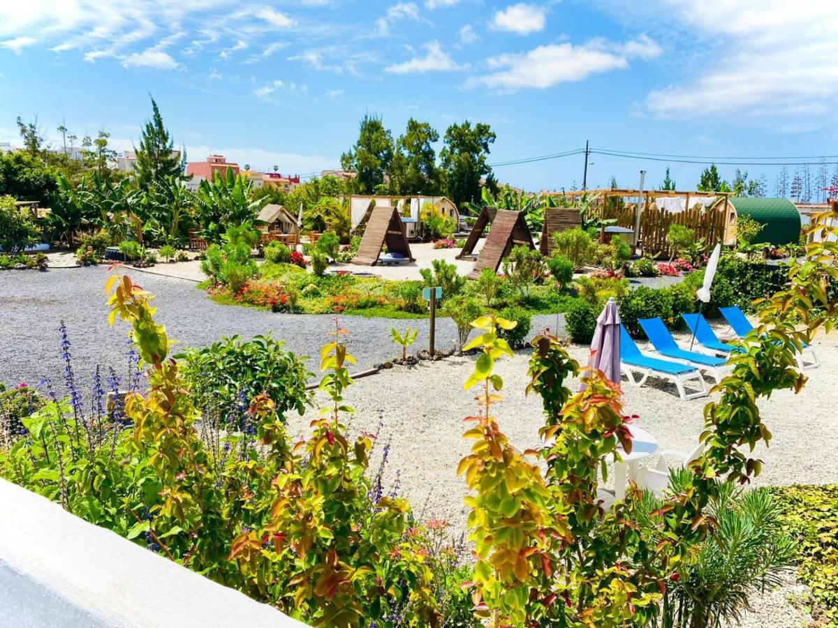 Lykke Suite Spa Sauna Piscina Y Jardin Buzanada ภายนอก รูปภาพ