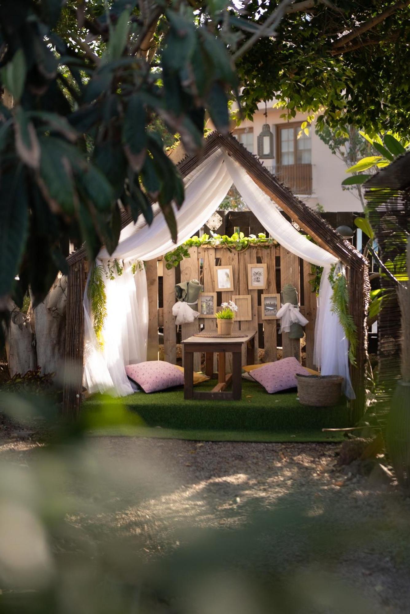 Lykke Suite Spa Sauna Piscina Y Jardin Buzanada ภายนอก รูปภาพ
